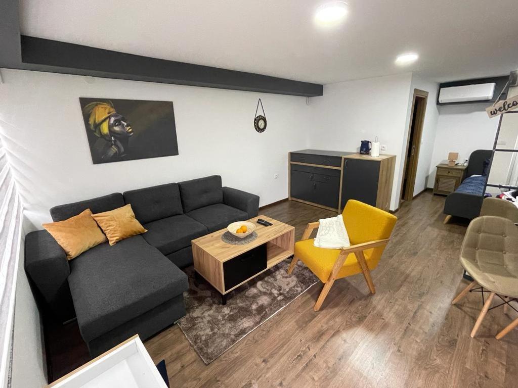 Damade Apartments Яйце Екстер'єр фото